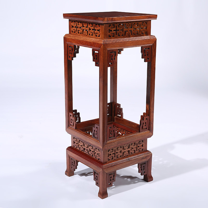 �������Ӻ�ľ��ػ���GY-016