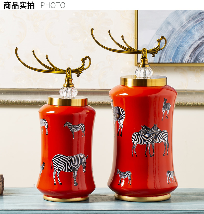 Jingdezhen ceramic vase furnishing articles northern American horse sitting room design dry flower flower arranging storage tank pottery decoration