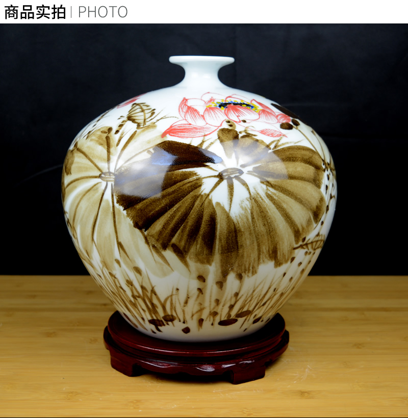 Jingdezhen ceramics hand - made of blue and white porcelain vase in the sitting room TV ark, home decoration crafts porcelain furnishing articles