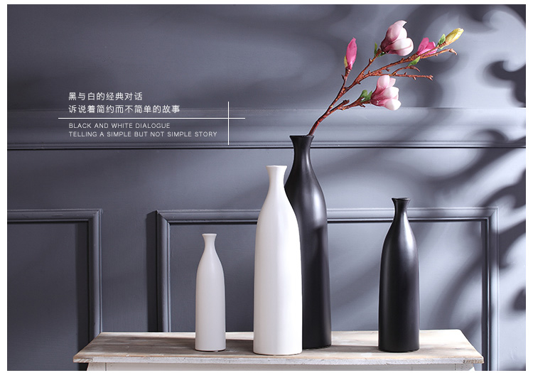 Jingdezhen ceramic black white vase home TV ark, wine handicraft of I sitting room adornment furnishing articles