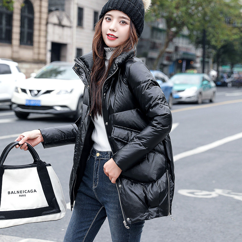 Down jacket women's winter clothing 2021 new fashion bright surface explosion style 90 white duck down thick warm casual jacket tide