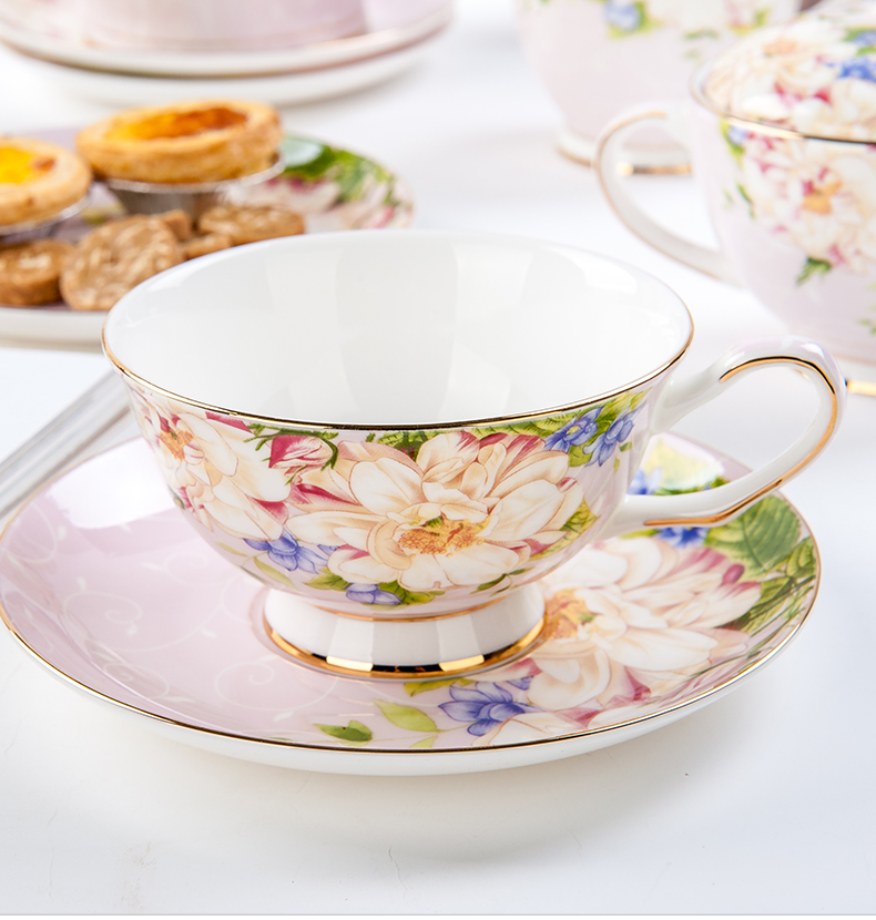 Coffee cup English elegant tea cups and saucers suit small European - style key-2 luxury afternoon ins wind ceramic household garland cup