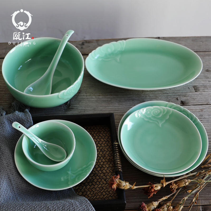 Oujiang longquan celadon dishes suit household top - grade ceramic dishes spoon combination creative Chinese tableware gift boxes