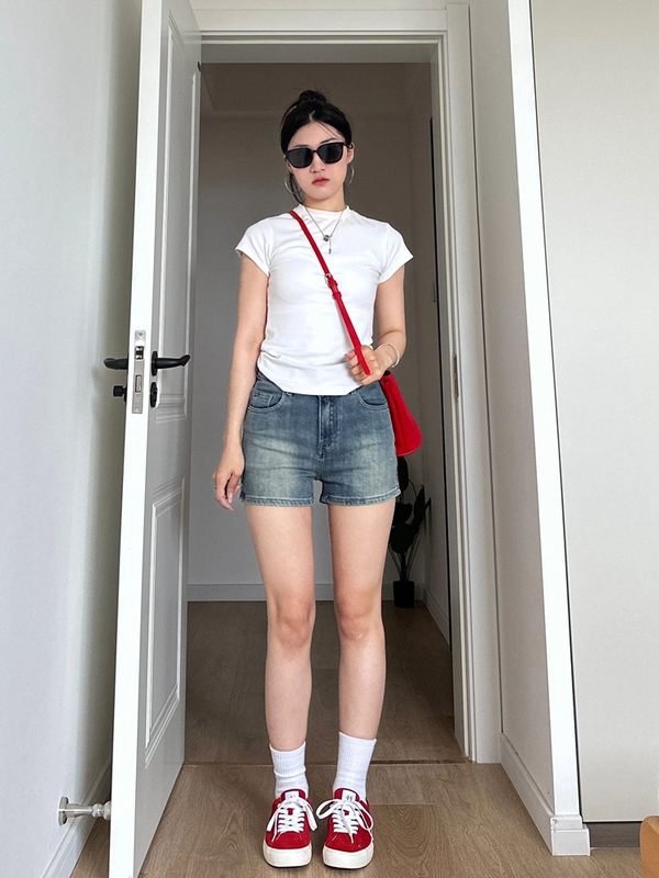 Plus-Size American-Style Hot Girl Slim-Fit Denim Shorts, Summer High-Waisted Elastic Loose Slimming Versatile A-Line Hot Pants for Chubby Women