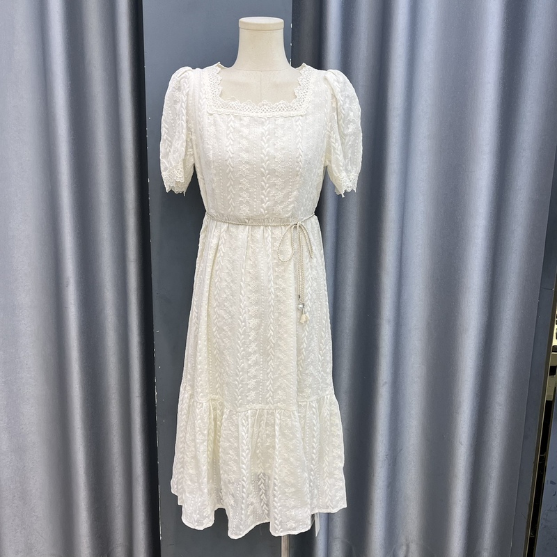 Cielfini 306L020 French-Style Elegant Square-Neck Embroidered Dress 2026 Summer New Slim-Fit Mid-Length Dress