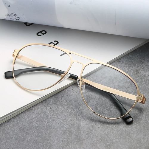 Женская литературная литературная пилотная пилот -пилот титановый сплав с изменением анти -легок против беспробранных мужчин миопические миопические очки 2338