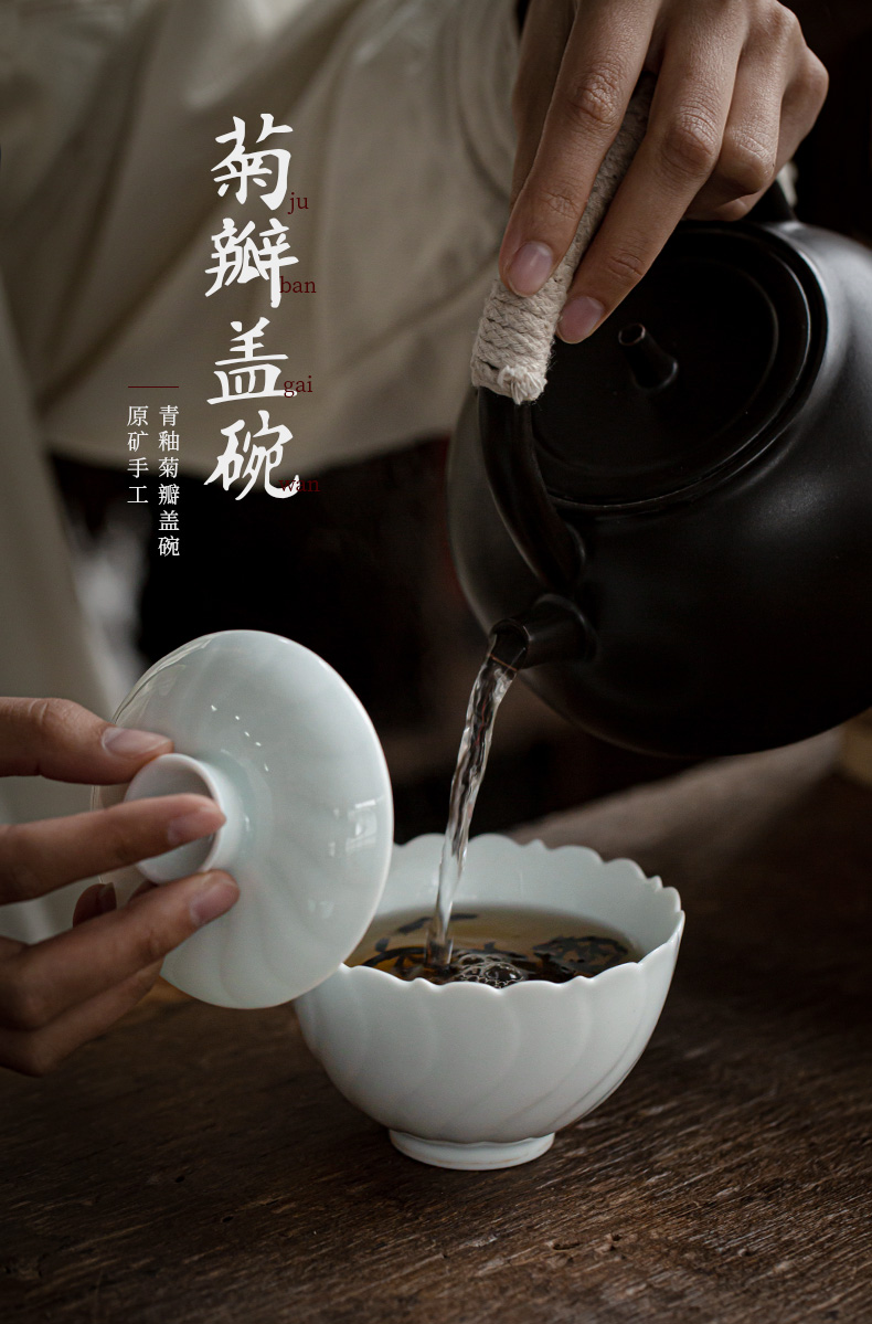 Make tea drinking three to tureen tea cups to jingdezhen ceramic bowl, single is not a hot celadon kung fu tea set