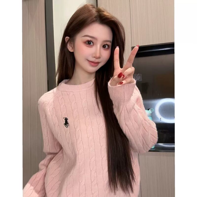 2026 Stylish Round-Neck Cable Knit Pullover Sweater with Age-Reducing Effect, Versatile Pattern Embroidery, Autumn and Winter Simple Sweater for Women