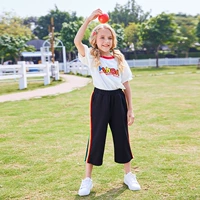 Белый топ+черные брюки [Установите 4 скидку 10 Юань]