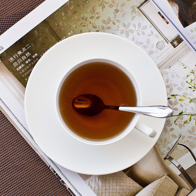 Jingdezhen creative pure white ipads China coffee cups and saucers spoon suit household contracted Europe type coffee cups of tea cups