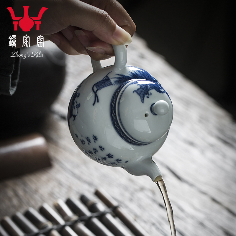 Clock home up teapot single pot of jingdezhen blue and white maintain hand - drawn characters large large capacity domestic teapot the teapot