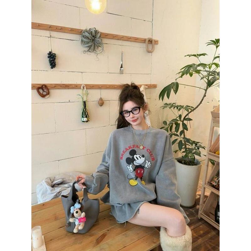 Casual Sports Suit for Women, New High-End Gray Skirt Set, Complete Outfit, Ootd Style, Fleece-Lined Mickey Sweatshirt, Trendy
