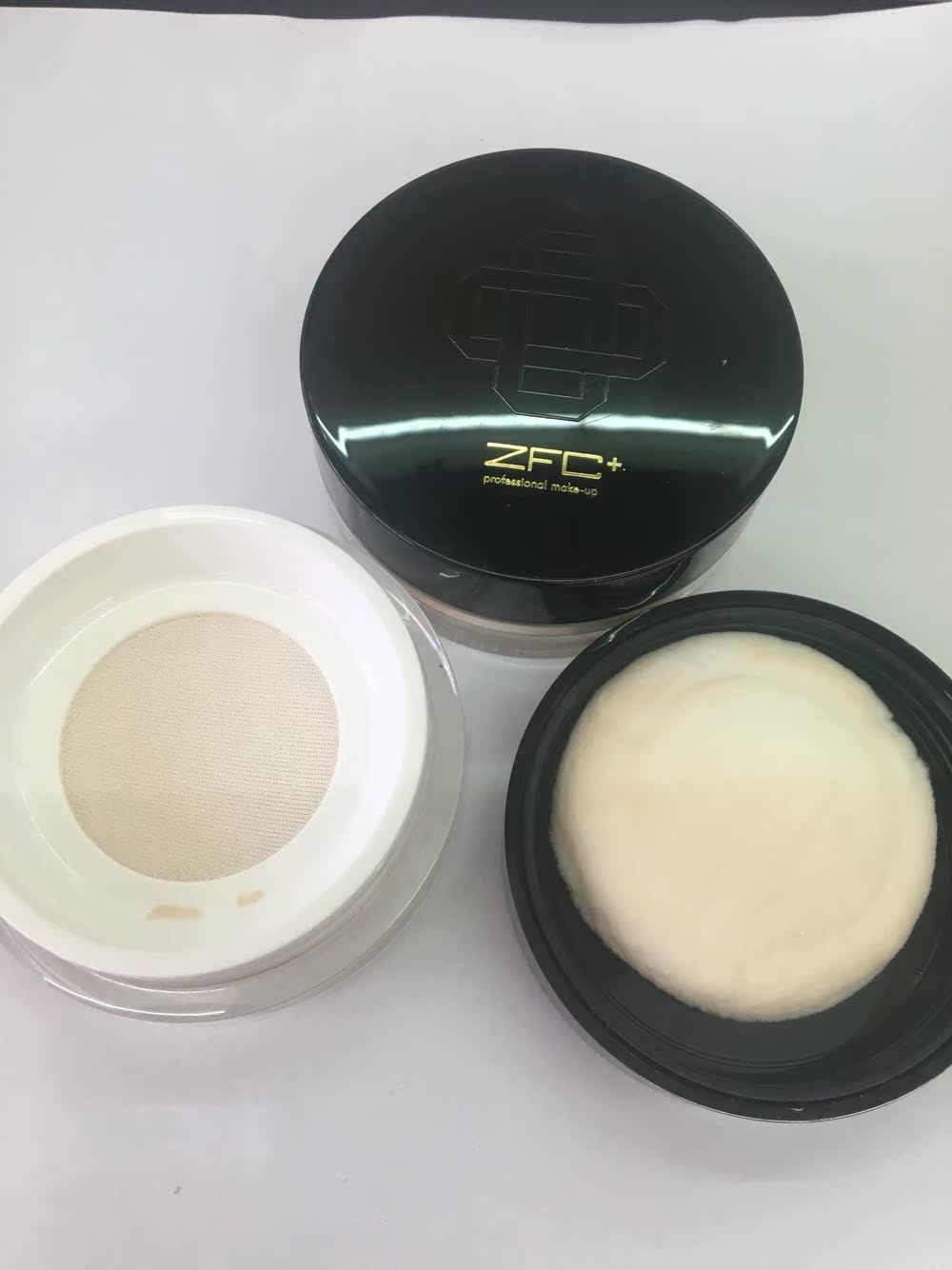 Zfc new touch phấn tinh tế, phấn mịn HD, phấn trang điểm, phấn lỏng, phấn phủ - Quyền lực phấn phủ maycreate