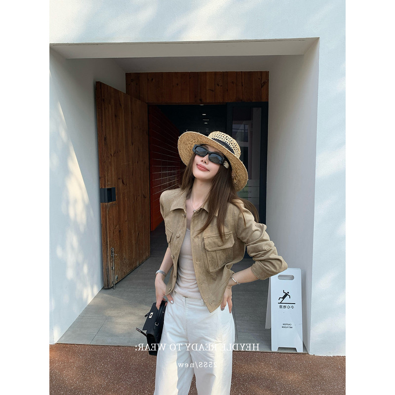 Vintage Khaki Suede Jacket for Women, Short Style, 2025 Autumn, Petite, Turn-Down Collar, Workwear Jacket, Versatile Top