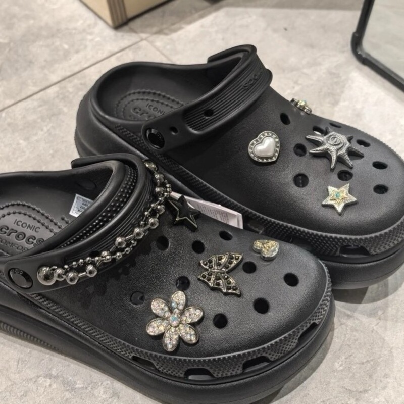 Crocs Store Exclusive Model Recommended by Xiaohongshu, Detachable Metal Shoe Buckle Accessories