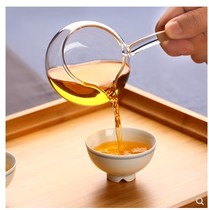 Manufacturers supply heat-resistant side handle thickened glass fair cup Kung Fu tea set Tea sea male cup tea splitter wholesale