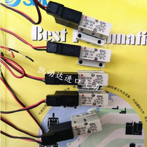 (Japan original SMC solenoid valve)VQD1151W-5M-X9 VQD1151W-5M-M5-X9