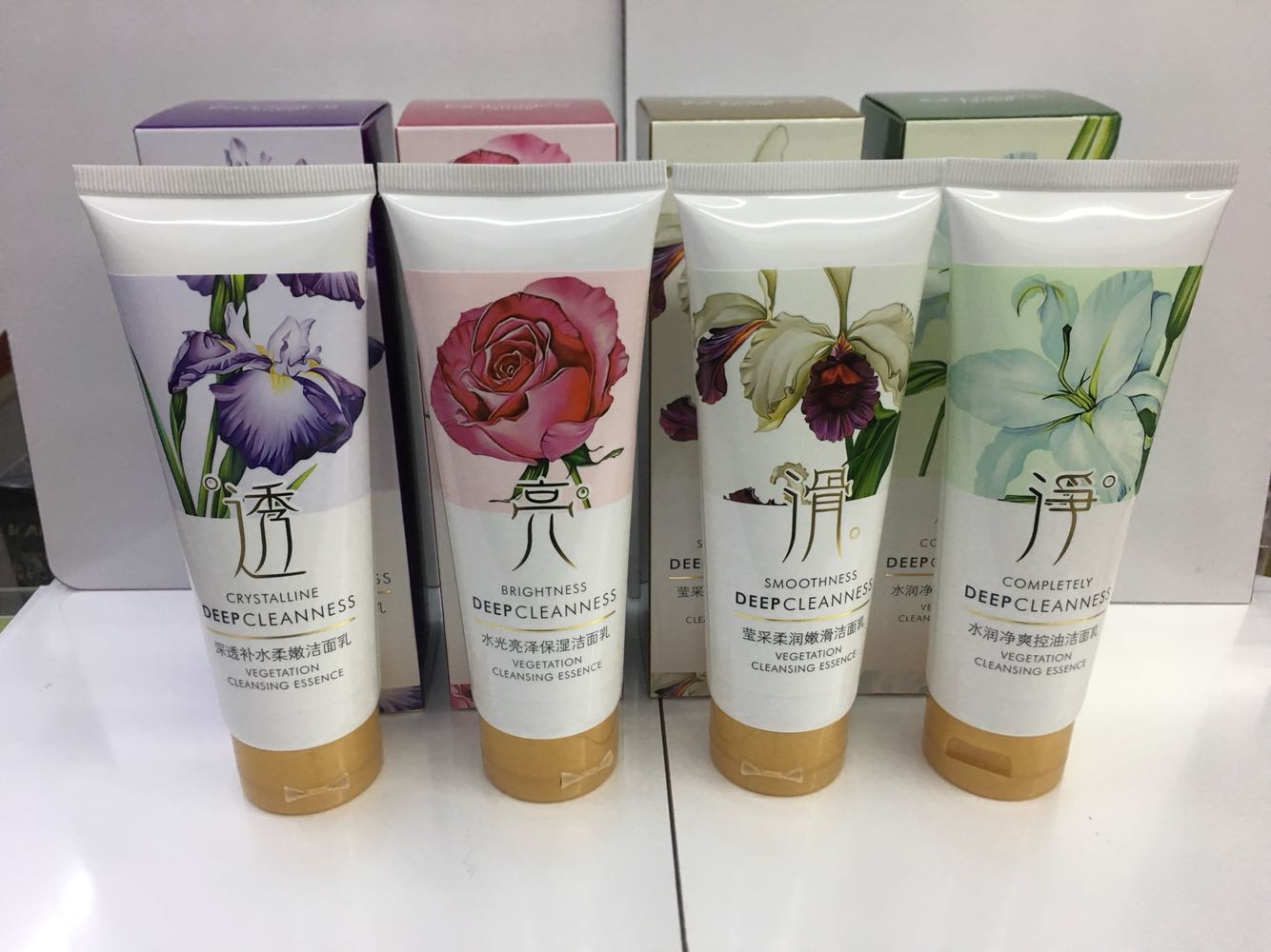 Fragrant fragrance Princess flower washed noodles with water moisturizing and controlled oil deep through moisturizing tenderness, tender and smooth, moisturizing tender and smooth pasta