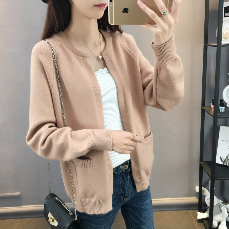 Sweater coat women's 2022 new autumn knitted sweater women's cardigan short loose cardigan knitted jacket women's trend