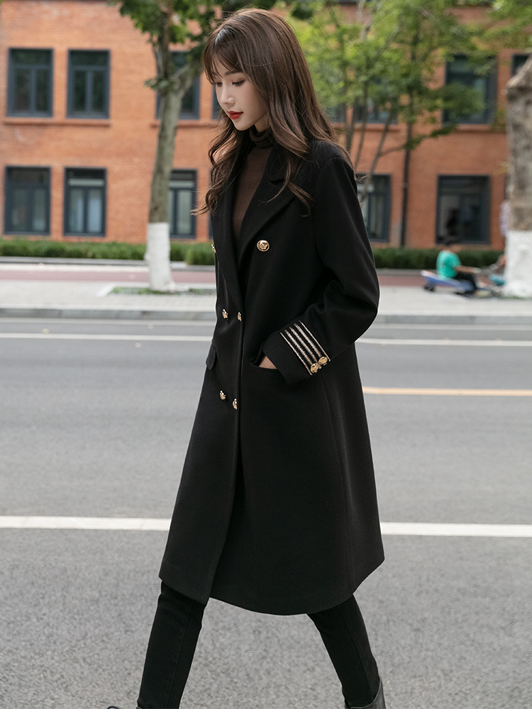 Small taller woman with medium long version 2022 Black autumn and winter plus cotton thickened Herbenwind Korean version of fur coats women