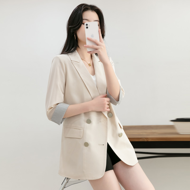 Suit jacket women's three-quarter sleeves early 2022 spring striped casual top new loose temperament suit women
