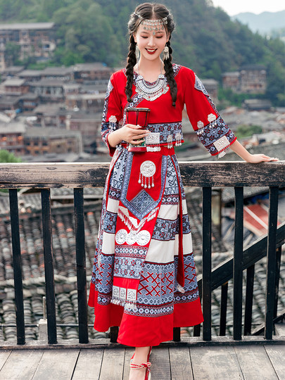 Guizhou Miao Ethnic Clothing Women's Set, New Miao Ethnic Minority Girl's Clothing, Miao Wedding Dress, Photography Travel Outfit, Performance Costume