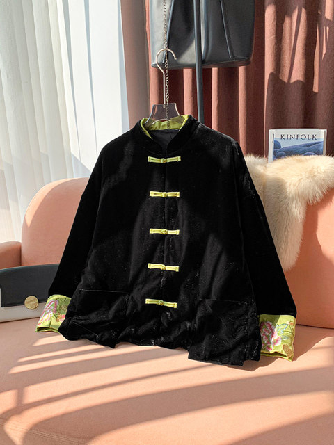 New Chinese-Style High-End Silk Velvet Cotton-Padded Jacket for Women, 2024 Winter New Model, Trendy Quilted Coat This Year