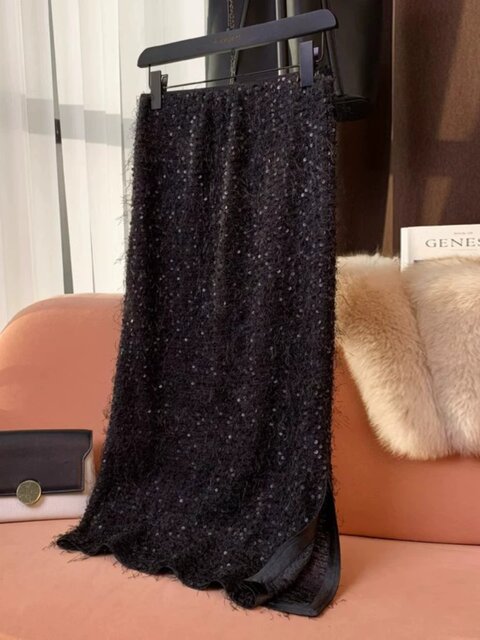 Tassel Sequin High-Waisted Skirt for Women, Stylish and Sophisticated Design, 2024 Spring and Autumn New European Style Straight Skirt