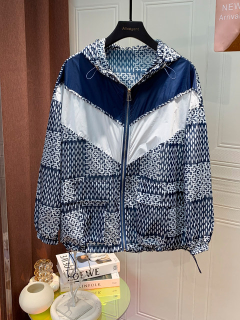 Large Size Short Jacket, Thin Summer Floral Breathable Loose Drawstring European Style Cool Hooded Sun Protection Clothing for Women 2023 New Style