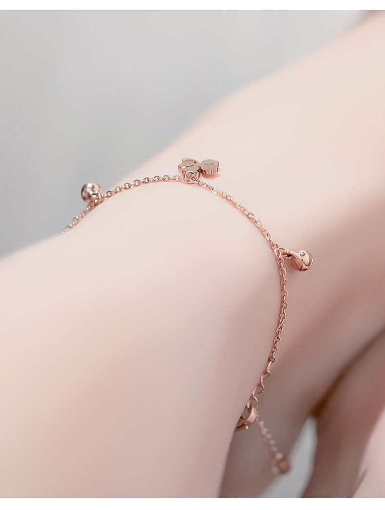 Nhật Bản và Hàn Quốc mắt cá chân chuỗi trang sức chân chuỗi titan thép vàng hồng bốn lá cỏ ba lá vòng chân nữ âm thanh cá tính phiên bản Hàn Quốc lắc chân nữ hàn quốc