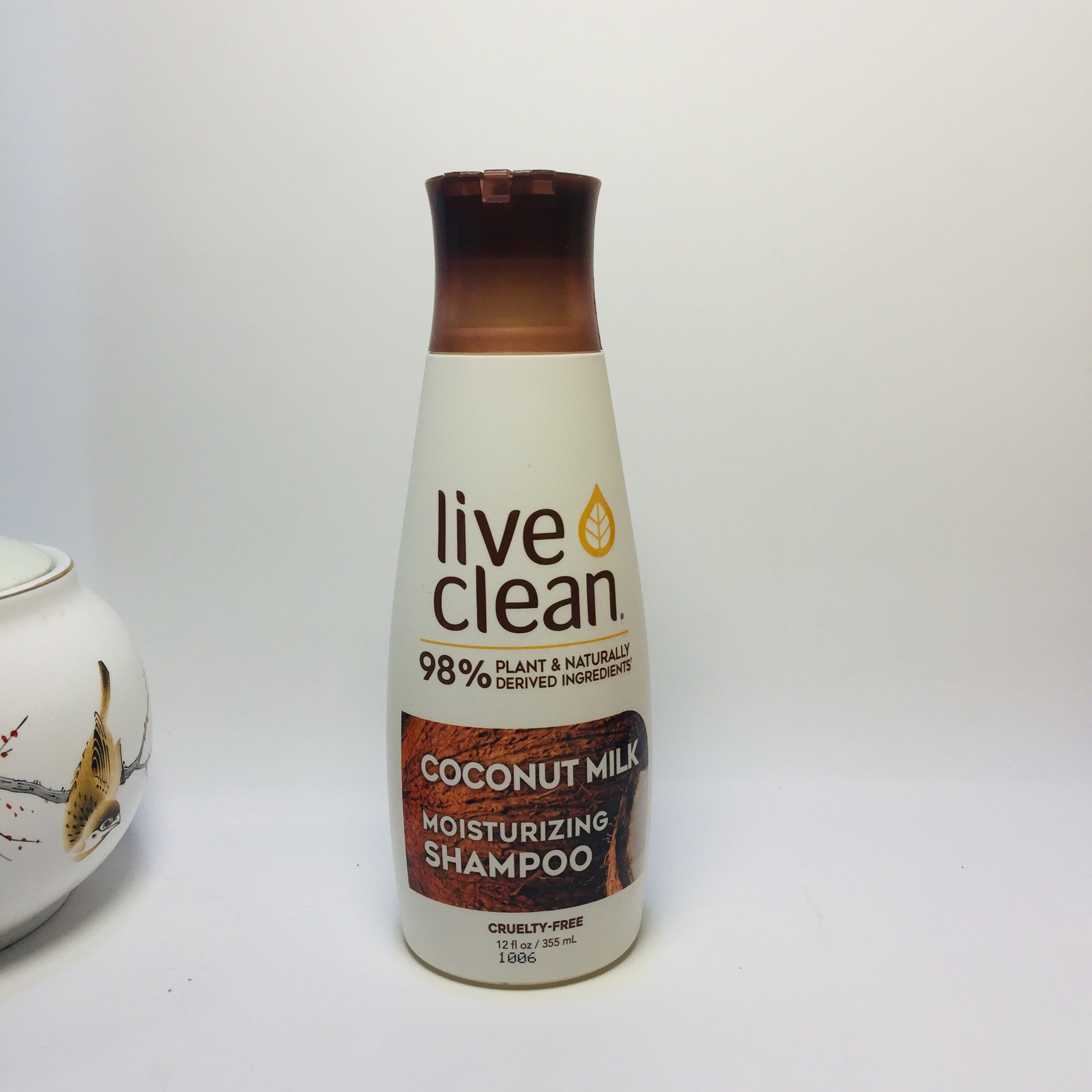 Live Clean Natural Coconut Milk Moisturizing Clean Soothing Shampoo and Moisturizing and Soft Fix Fixing Bloat