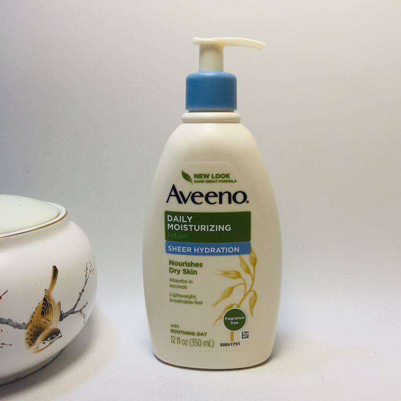 Spot American aveeno Aiwei Nuo oatmeal moisturizing light body milk 24 hours moisturizing moisturizing 350ml