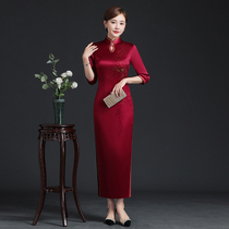 Hot and drilling high-end qipao Long style 70% sleeves Mom Dress Wedding Toast Gown for a Retro Improved 2022 New Pint