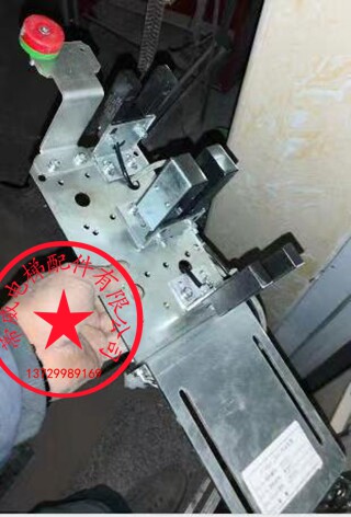 Thyssen Elevator accessories Thyssen level sensor components Photoelectric switch Magnetic switch Door area switch