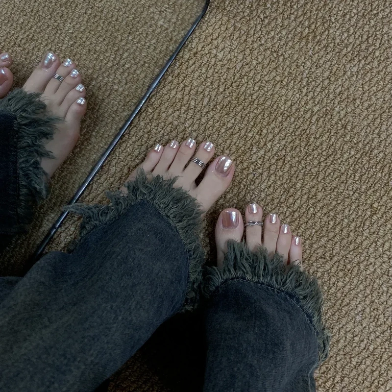 Hailey's Same Style Nude Pink Elegant Pearl Aurora Toenail Stickers, Pure Handmade Wearable Nail Art for Toenails