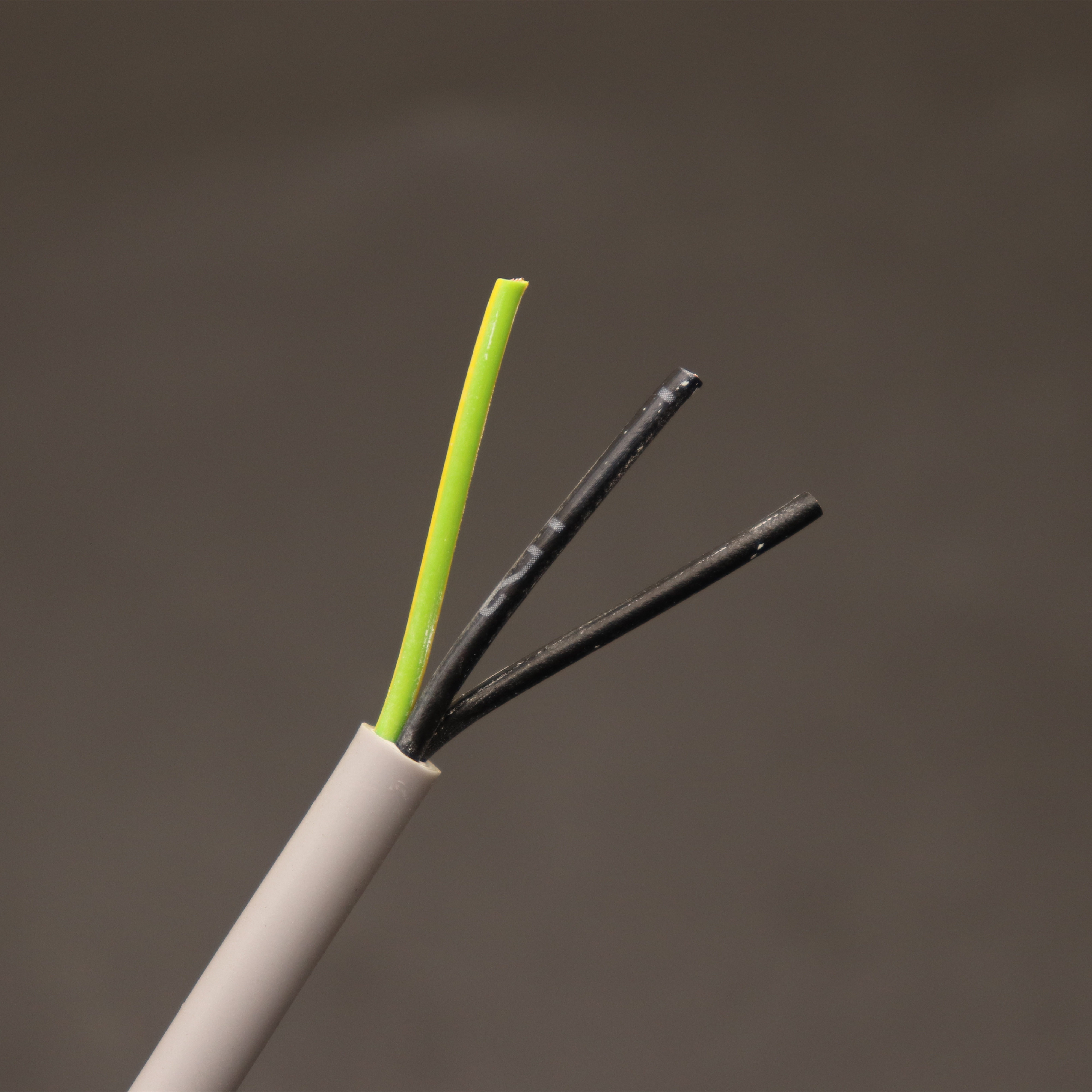 德国LAPP缆普现货当天发货，110系列3芯1.5平方动力护套电缆，专业选择！-其他电线电缆-淘宝百科网