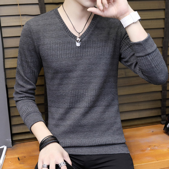 Autumn and winter men's long-sleeved T-shirts V-neck sweaters thickened bottoming shirts trendy plus velvet white