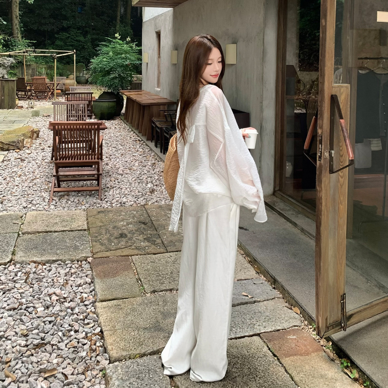 Sirius Cloud Mist Smoothie Cool and Fresh Outfit Butterfly Shirt Embroidered Camisole Linen Casual Pants Three-Piece Set