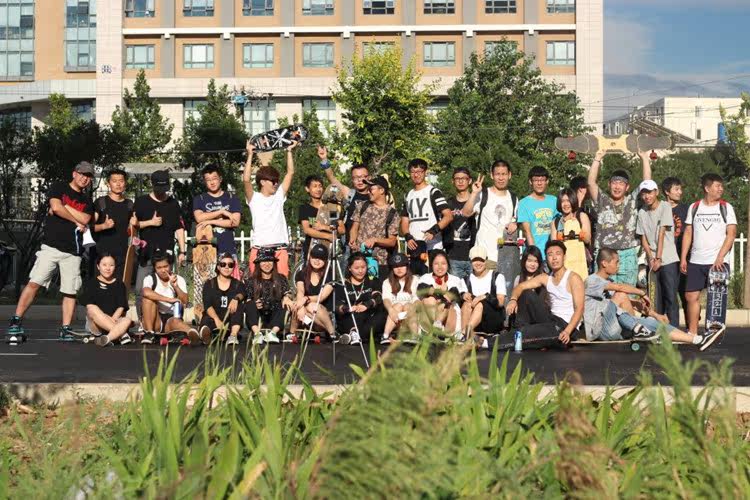 Planche à roulettes - Ref 2601083 Image 4