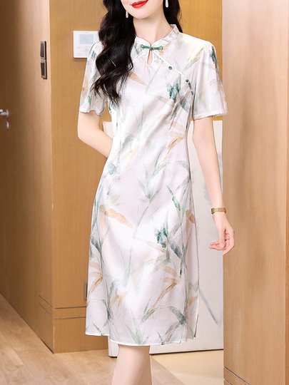 真丝连衣裙女2025新款夏短袖V领印花真丝裙子妈妈装国风减龄显瘦