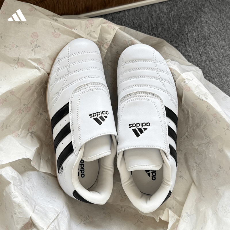 Adidas Taekwondo Adidas Taekwondo Shoes Women's White and Black Thin-Soled Casual Shoes Jq4774