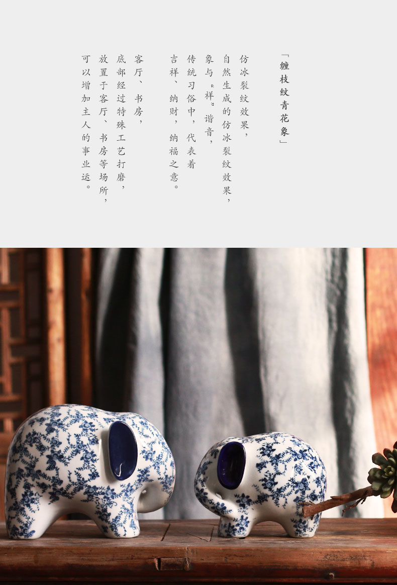 The Clear soup WoGuo wine accessories of new Chinese style ceramic elephant furnishing articles of jingdezhen blue and white porcelain household act the role ofing is tasted