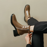 Martens, универсальные модные осенние эластичные короткие сапоги с молнией с квадратным носком, коллекция 2022, низкий каблук