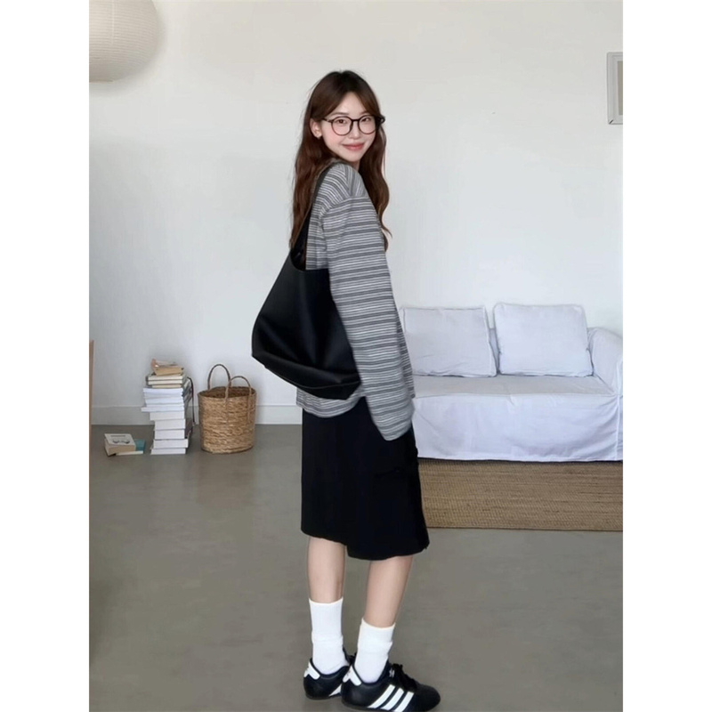American-Style Patchwork Color-Block Striped Long-Sleeve T-Shirt for Women, Early Autumn, Loose Fit, Slimming, Stylish, Versatile, Casual Top