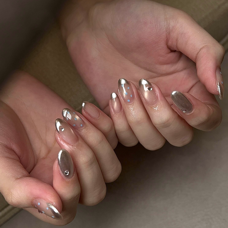 [Summer Iced Soda] Handmade Nail Art in Cool Colors, French Mirror Manicure, High-End Look, Brightening Nails for Hot Girls