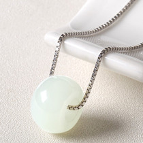 Natural Xinjiang Hetian Jade sheep jade lady necklace clavicle pendant Jade transfer Pearl road Road pendant