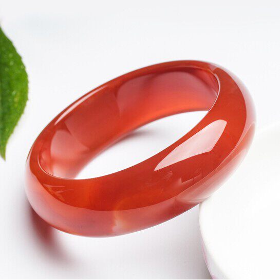 Natural red agate chalcedony bracelet Women bracelet jewelry Send wife send mom send mother-in-law birthday gift