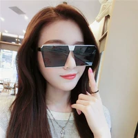 2017 mới kính đỏ vuông kính râm hộp lớn kính râm phản chiếu kính nữ lái xe kính râm kính dior