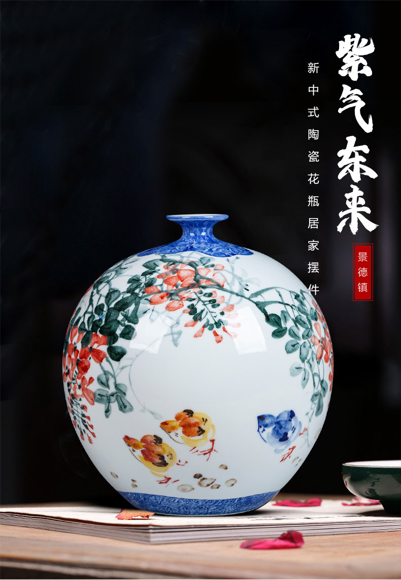 Hand draw freehand brushwork in traditional Chinese jingdezhen ceramics pomegranate round bottle vase furnishing articles sitting room of Chinese style household flower decorations