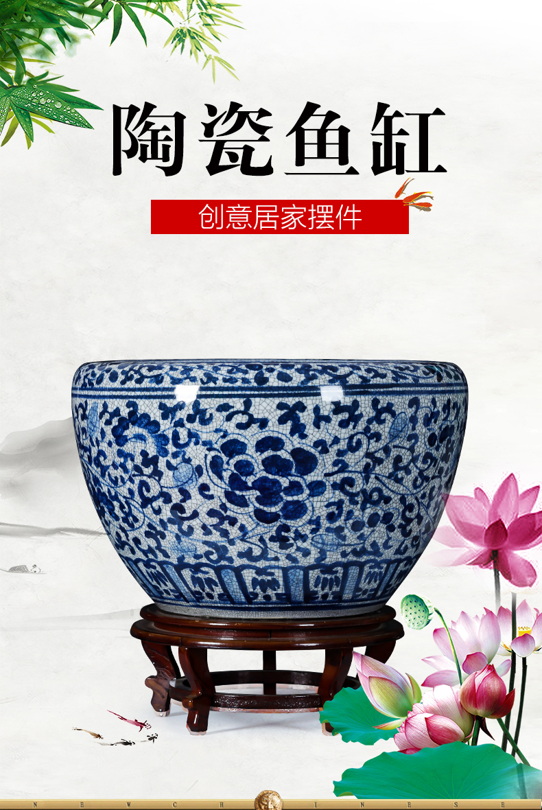 Hand - made antique blue and white porcelain of jingdezhen ceramics aquarium water lily hydroponic cylinder courtyard sitting room adornment is placed